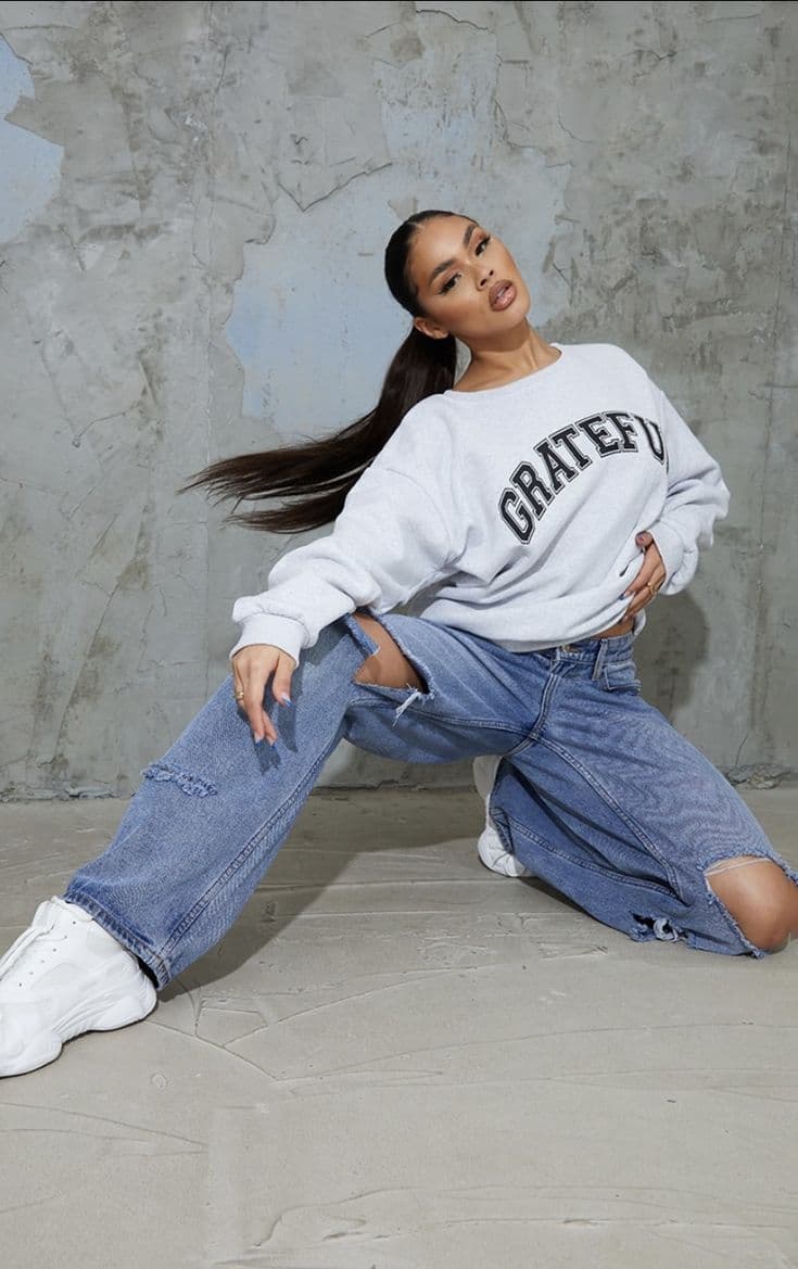 Shorts jeans destroyed cintura alta